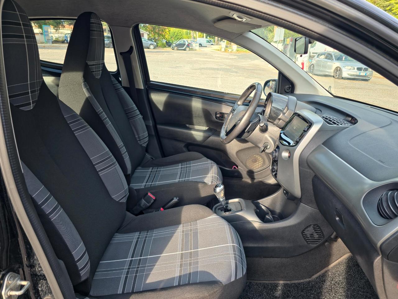 Peugeot 108 VTi 68 ETG 5 porte Allure E6B Automatica NEO 2016