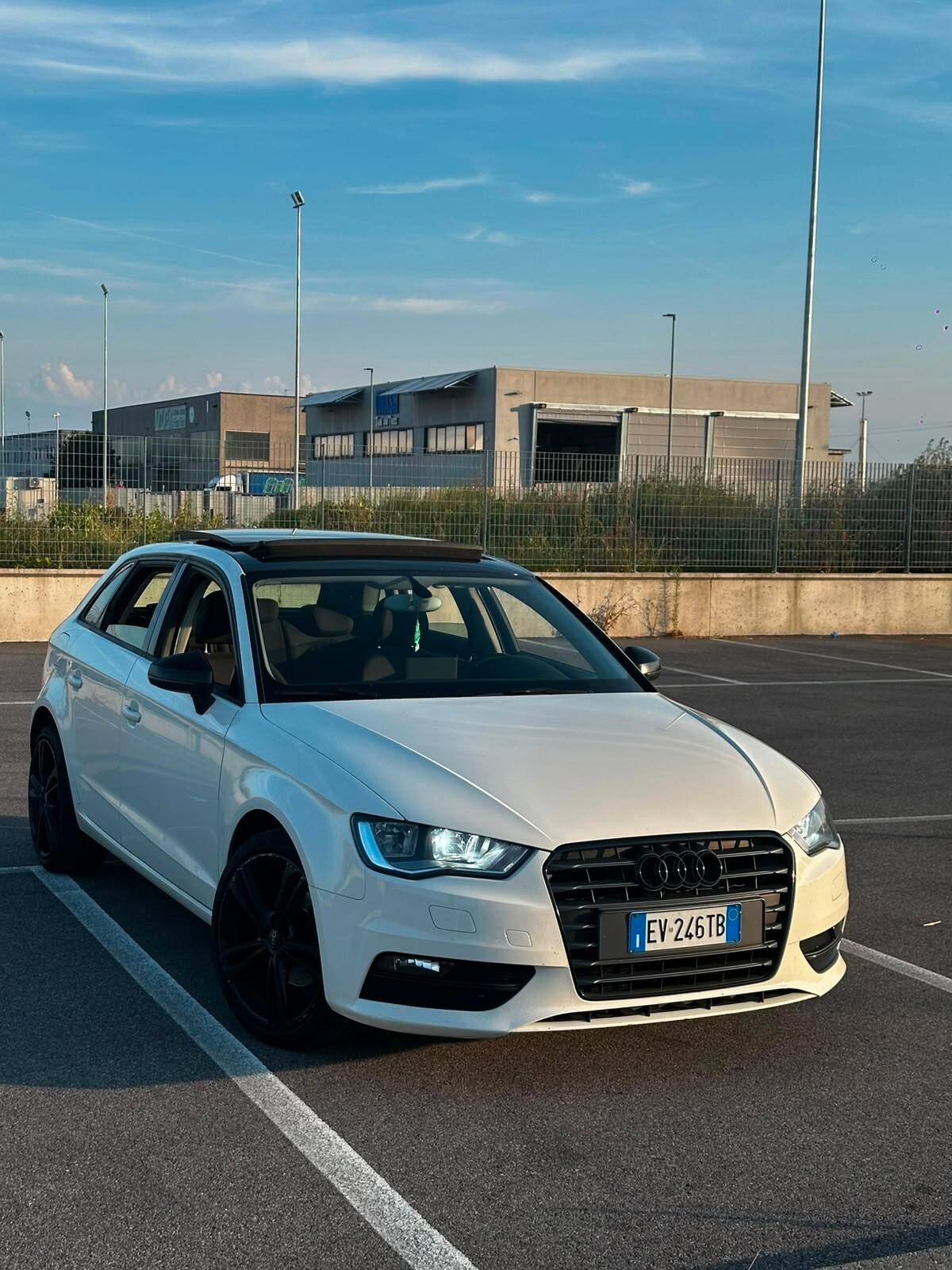 Audi A3 1.6 TDI FULL OPTIONAL