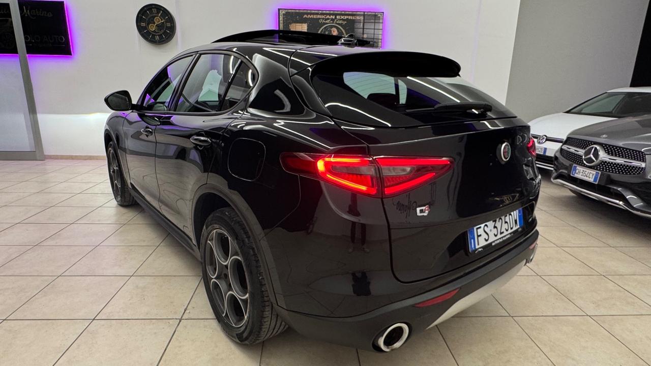 Alfa Romeo Stelvio 2.2 Turbodiesel 210 CV AT8 Q4 Executive