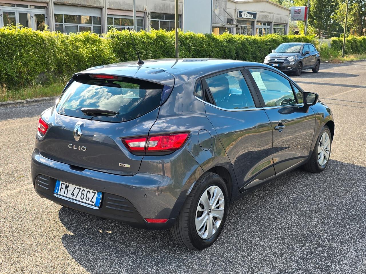 Renault Clio dCi 8V 90 CV EDC Start&Stop 5 porte Energy Duel