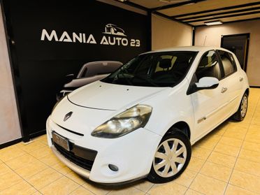 RENAULT CLIO 1.5*DCI*85 CV*NAVIGATORE*NEOPATENTATI*UNIPRO*