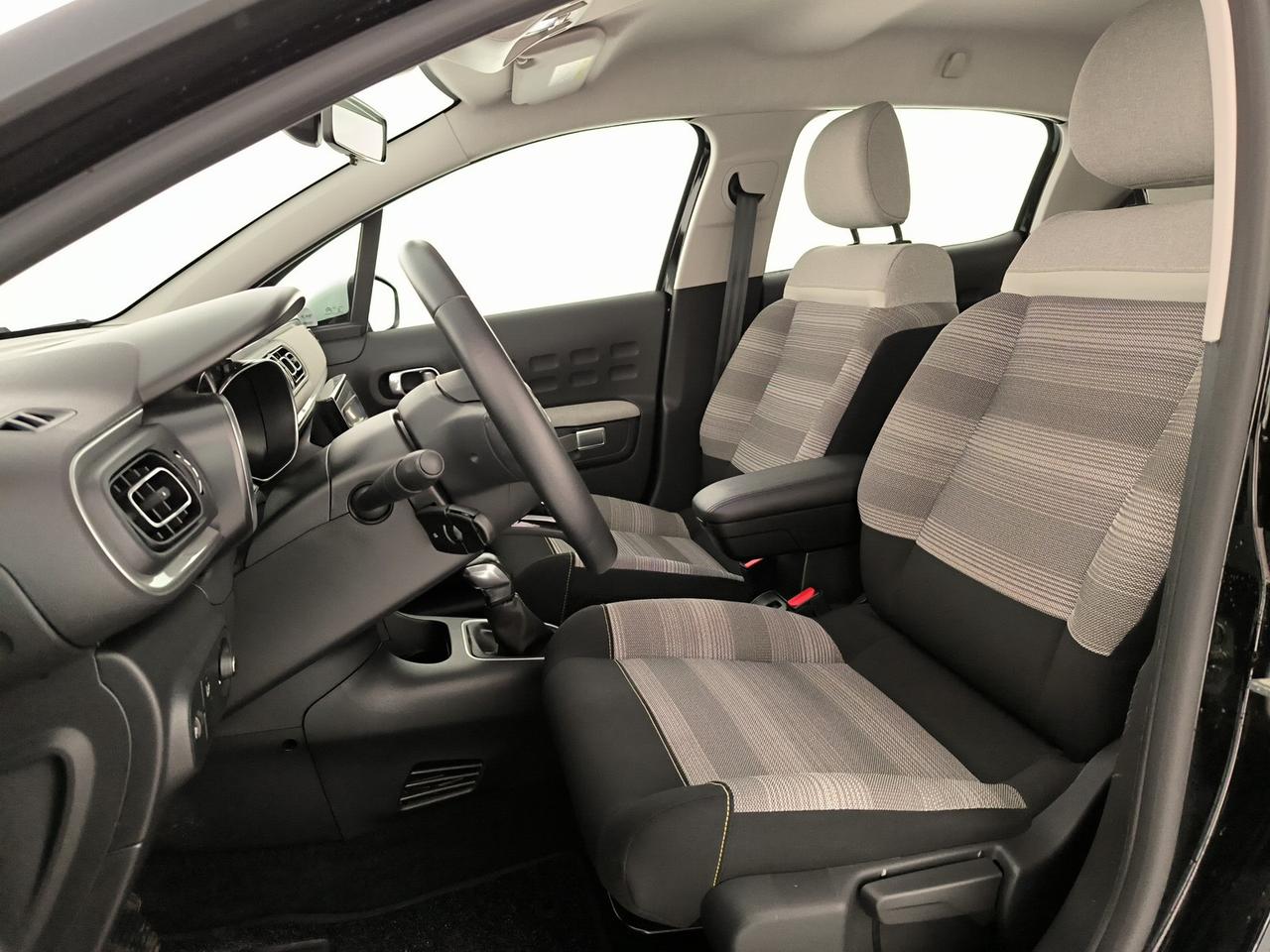 Citroen C3 1.2 puretech shine s&s 83cv neopatentati my18