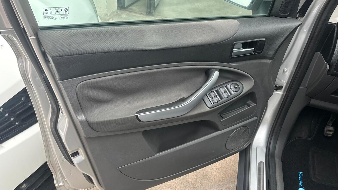 Ford Kuga 2.0 TDCi 136 CV 2WD Titanium DPF