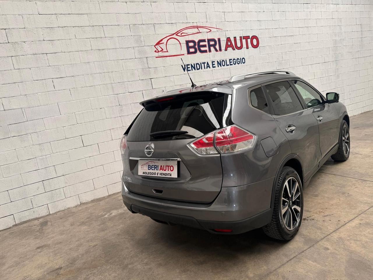 Nissan X-Trail Tekna (7 posti)