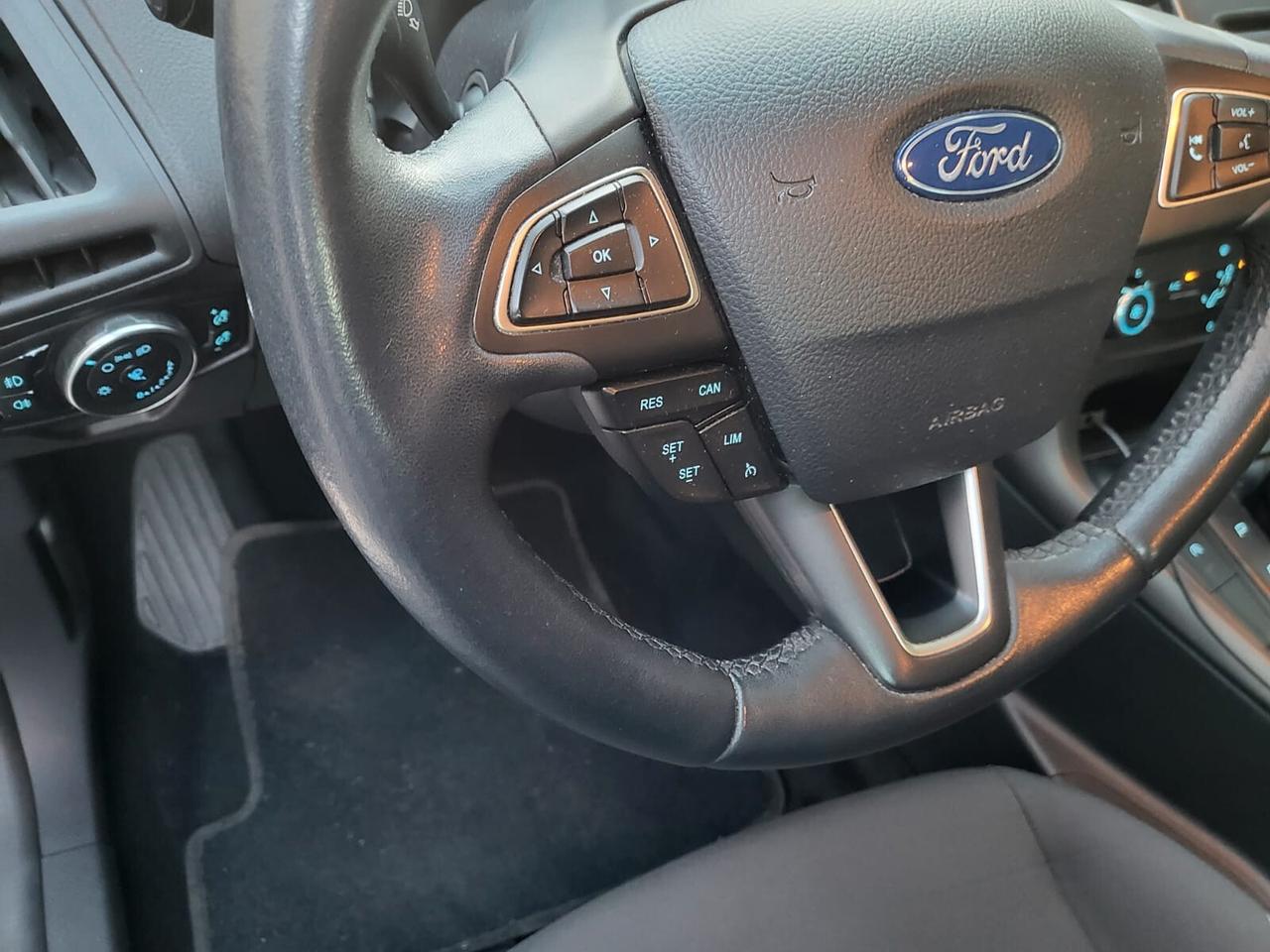 Ford Focus 1.5 TDCi 120 CV Start&Stop Powershift SW Titanium