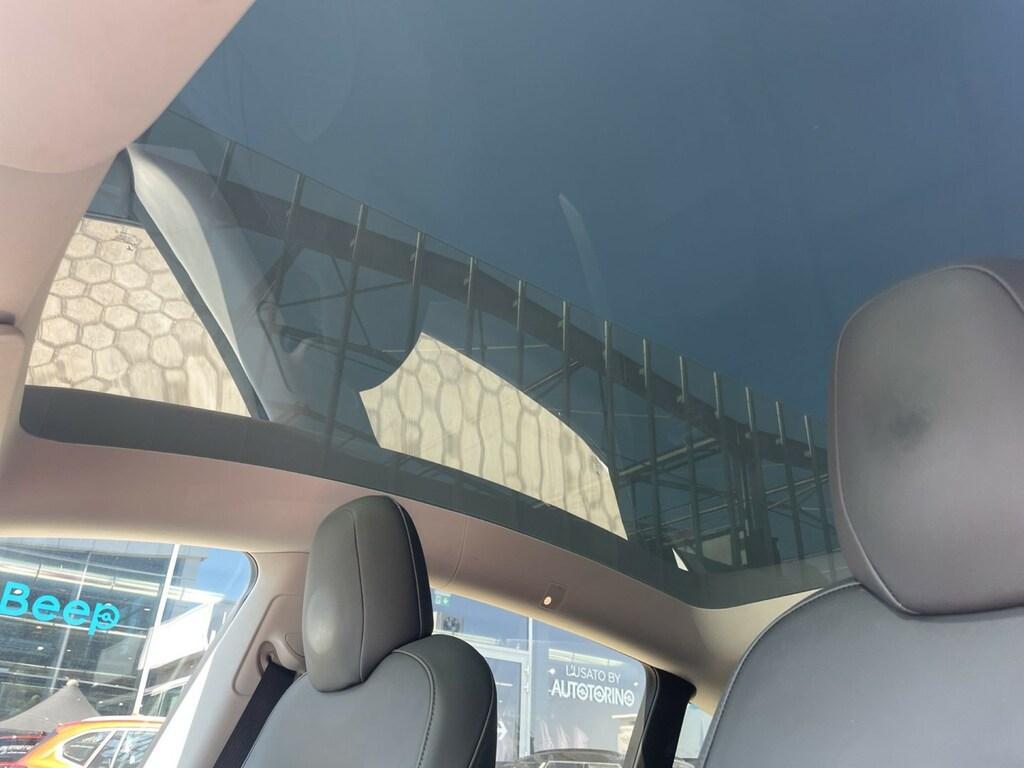 Tesla Model Y Dual Motor Long Range AWD