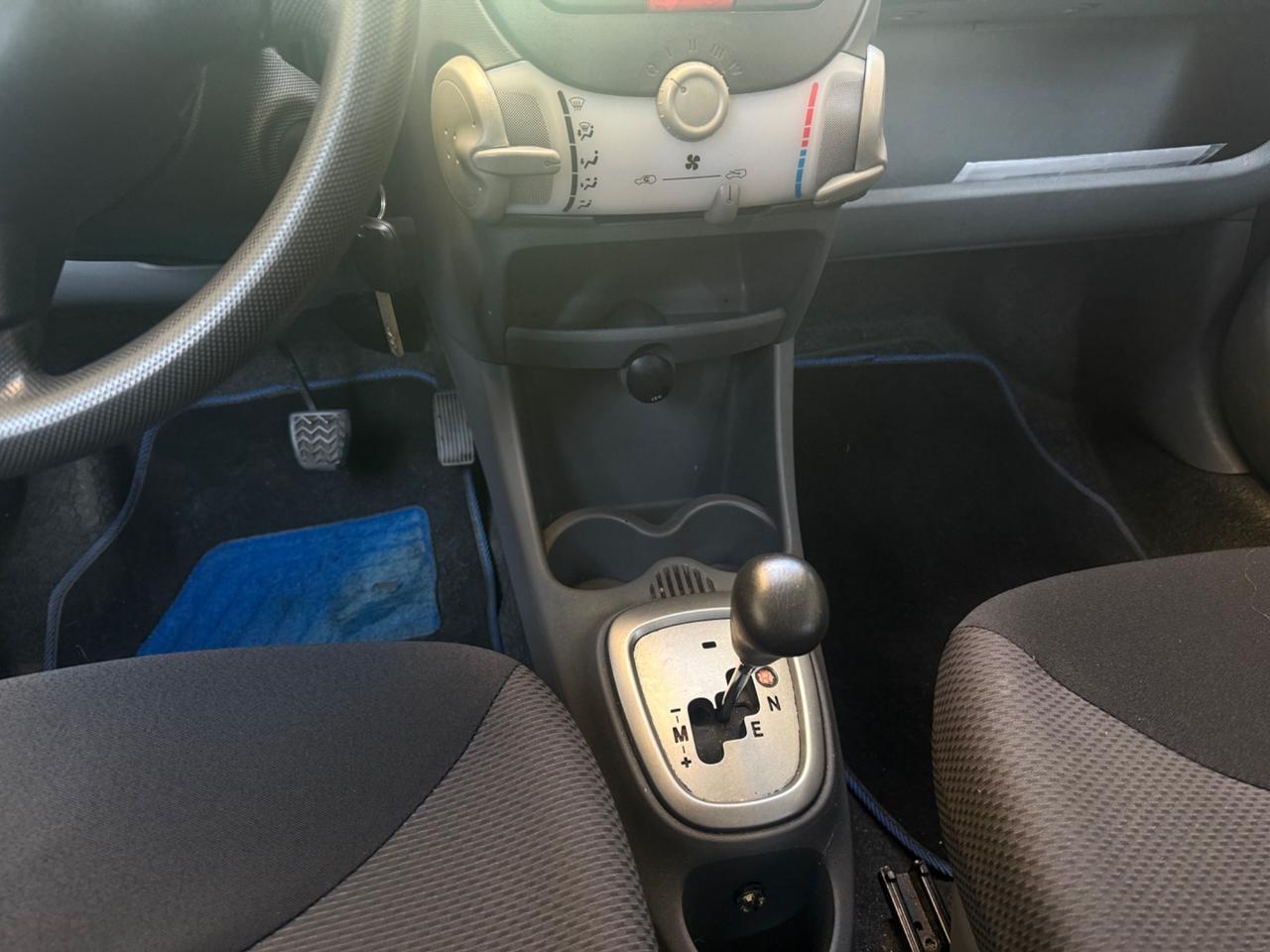 Toyota Aygo 1.0 12V VVT-i 5 porte Sound