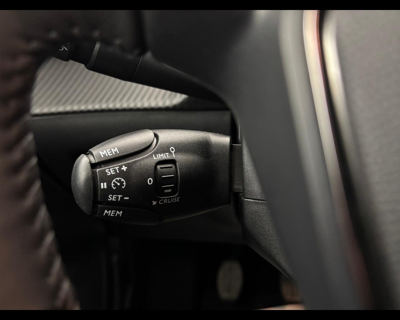 PEUGEOT 208 1.2 puretech Allure s&s 100cv