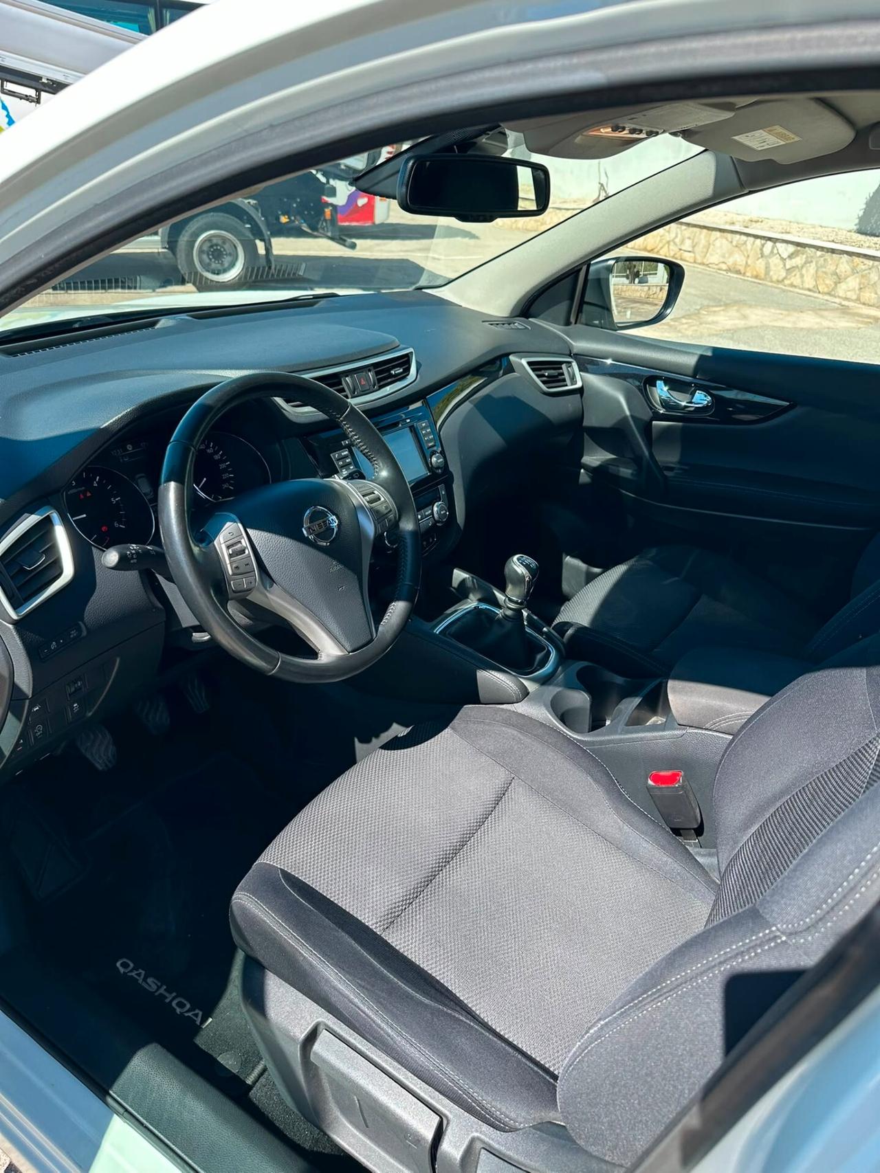 NISSAN QASHQASI 1.5 dCi Business
