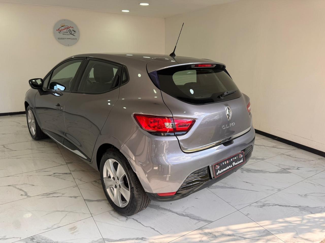 Renault Clio 1.2 75CV 5 porte GARANTITA 2017
