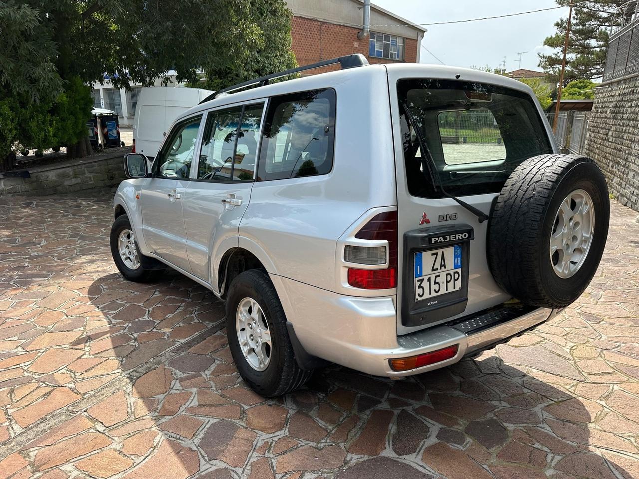 Mitsubishi Pajero 3.2 16V DI-D 5p. GLS2 C. AUTOMATICO