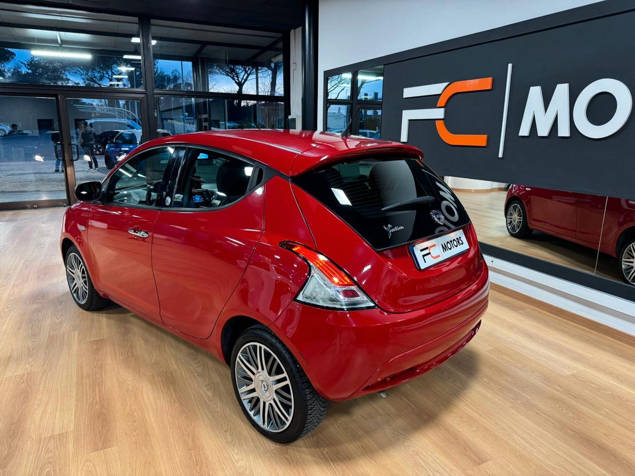 Lancia Ypsilon 1.2 69 CV 5 porte GPL Ecochic