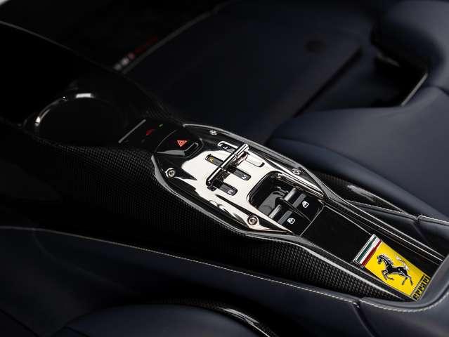 Ferrari SF90 Stradale