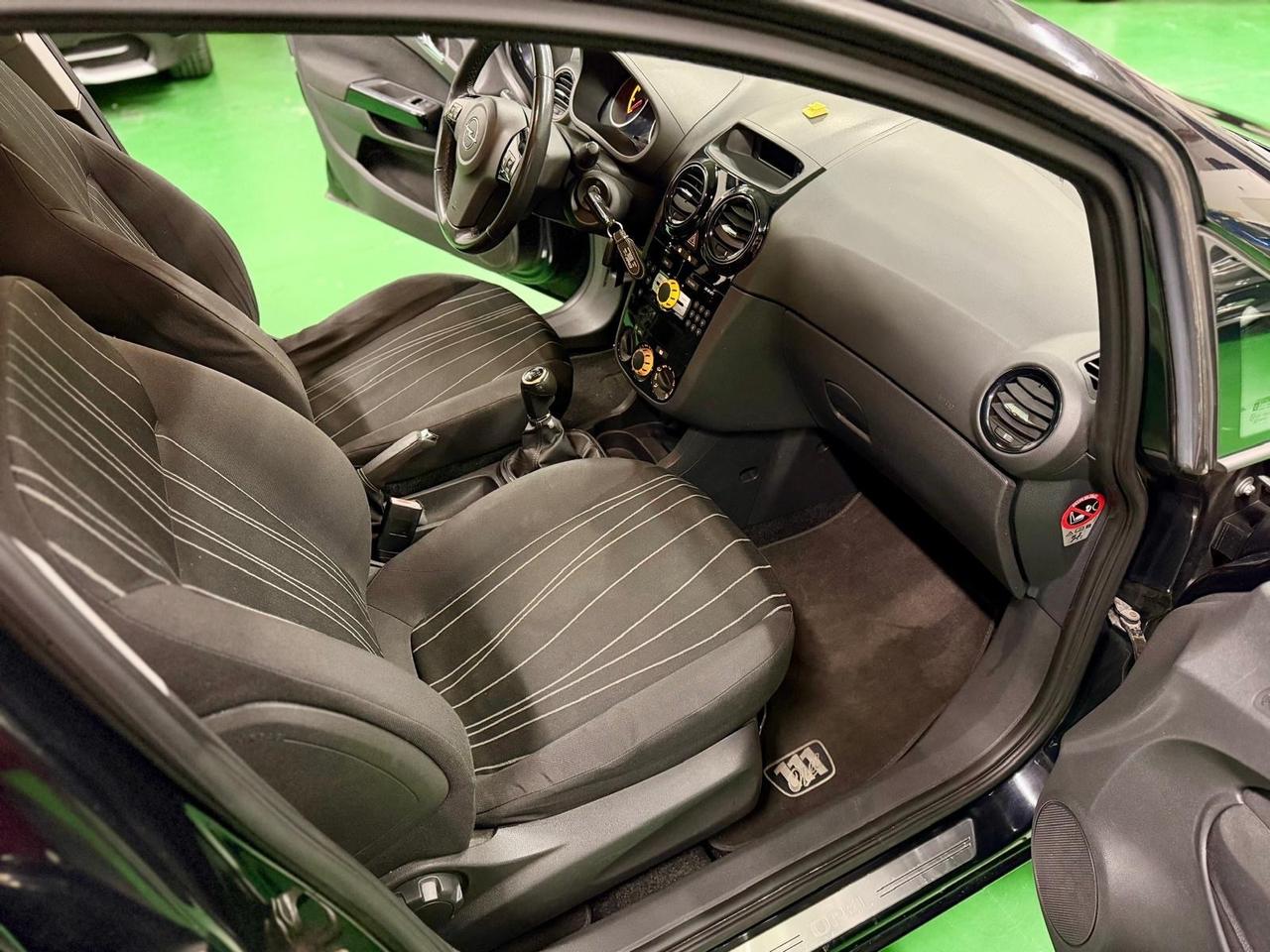 Opel Corsa 1.2 5 porte Edition