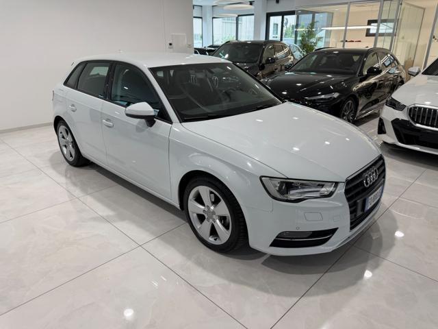 AUDI A3 SPB 1.6 TDI clean diesel Ambition *Neopatentati*