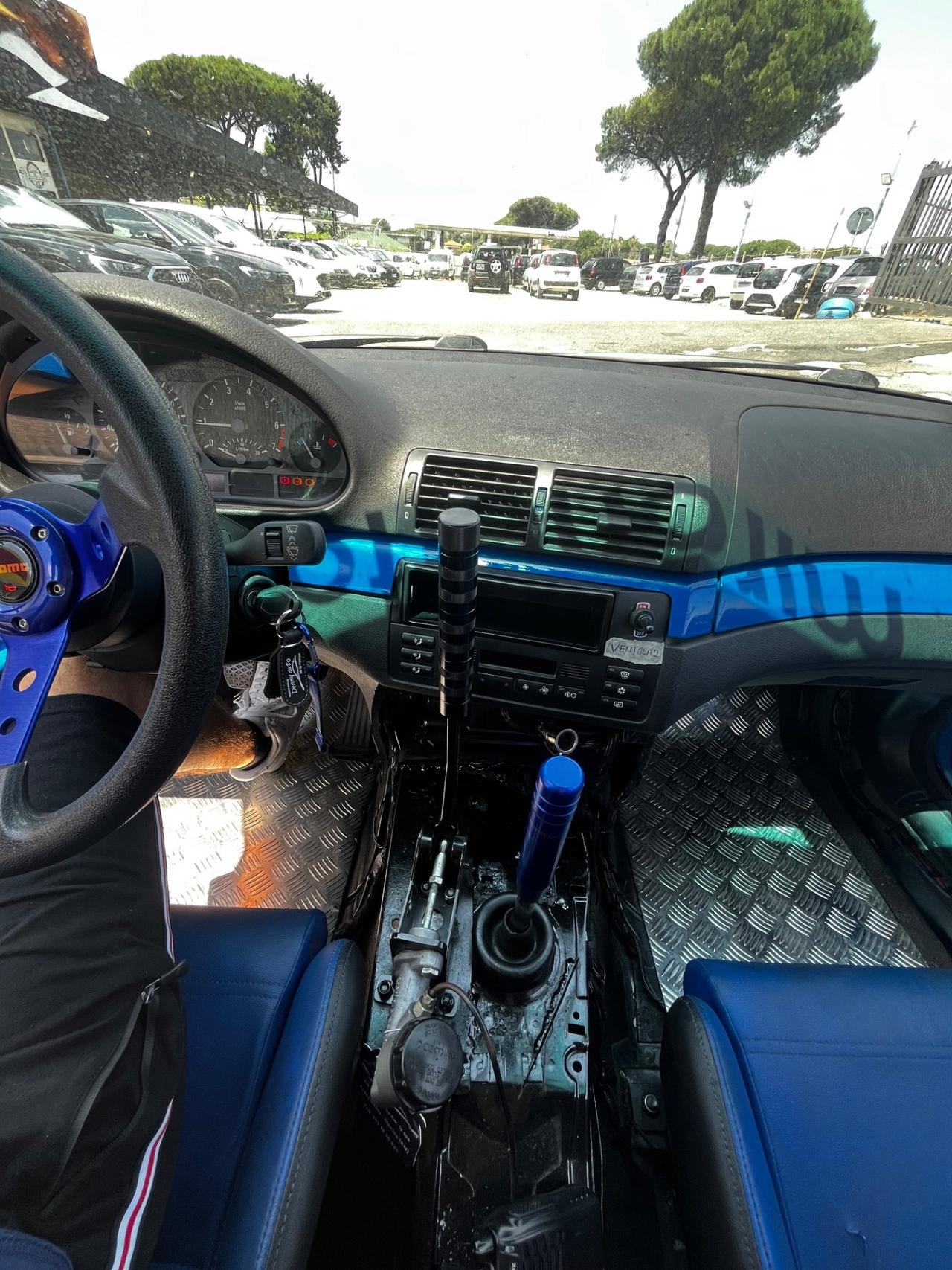 Bmw 328 i 4 porte