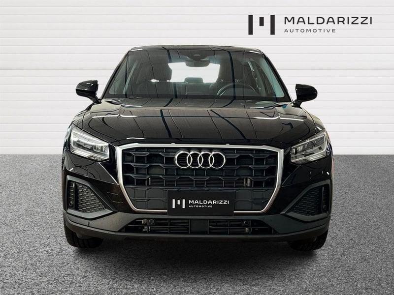 Audi Q2 I 2021 30 2.0 tdi Business