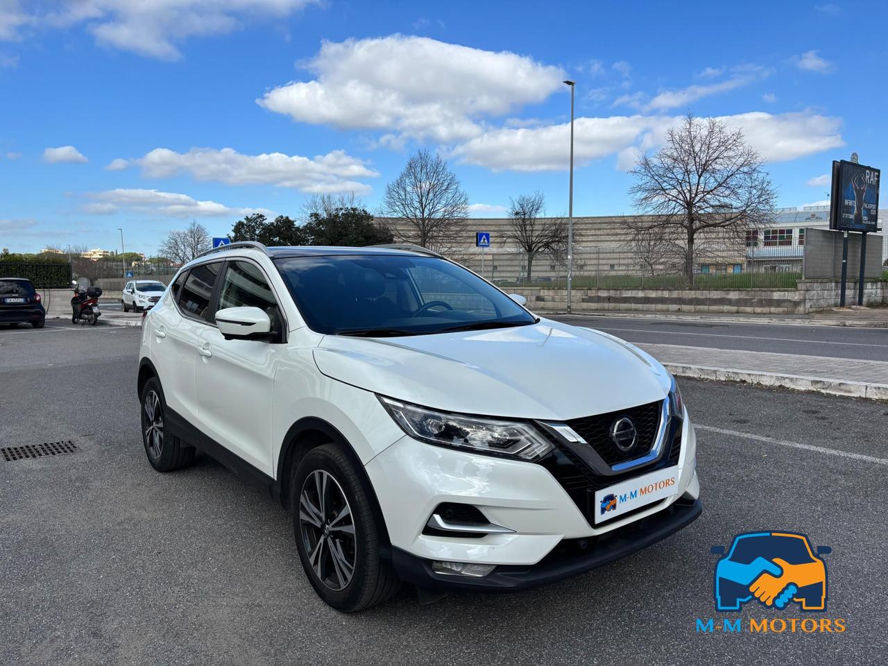 Nissan Qashqai 1.5 dci N-Connecta 115cv