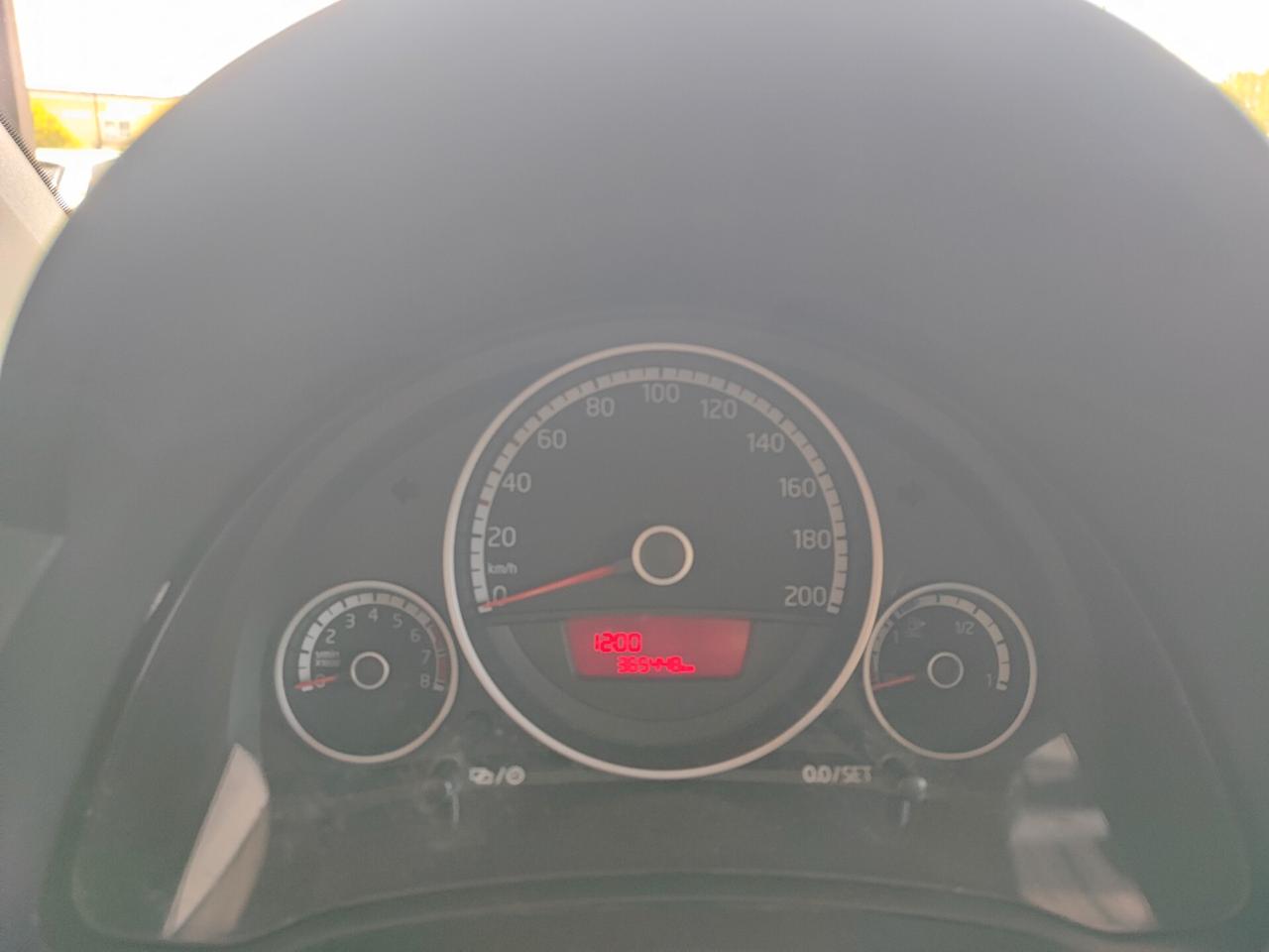 Volkswagen up! 1.0 5p. eco move BlueMotion Technology