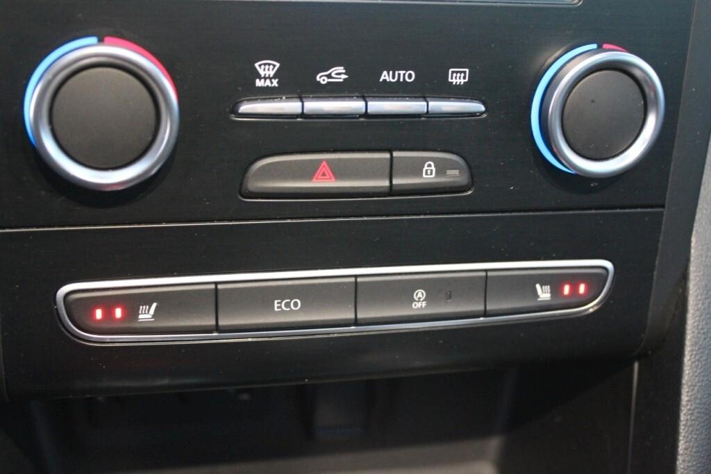 Renault Megane dCi EDC *TETTO *LUCI AMBIENTE