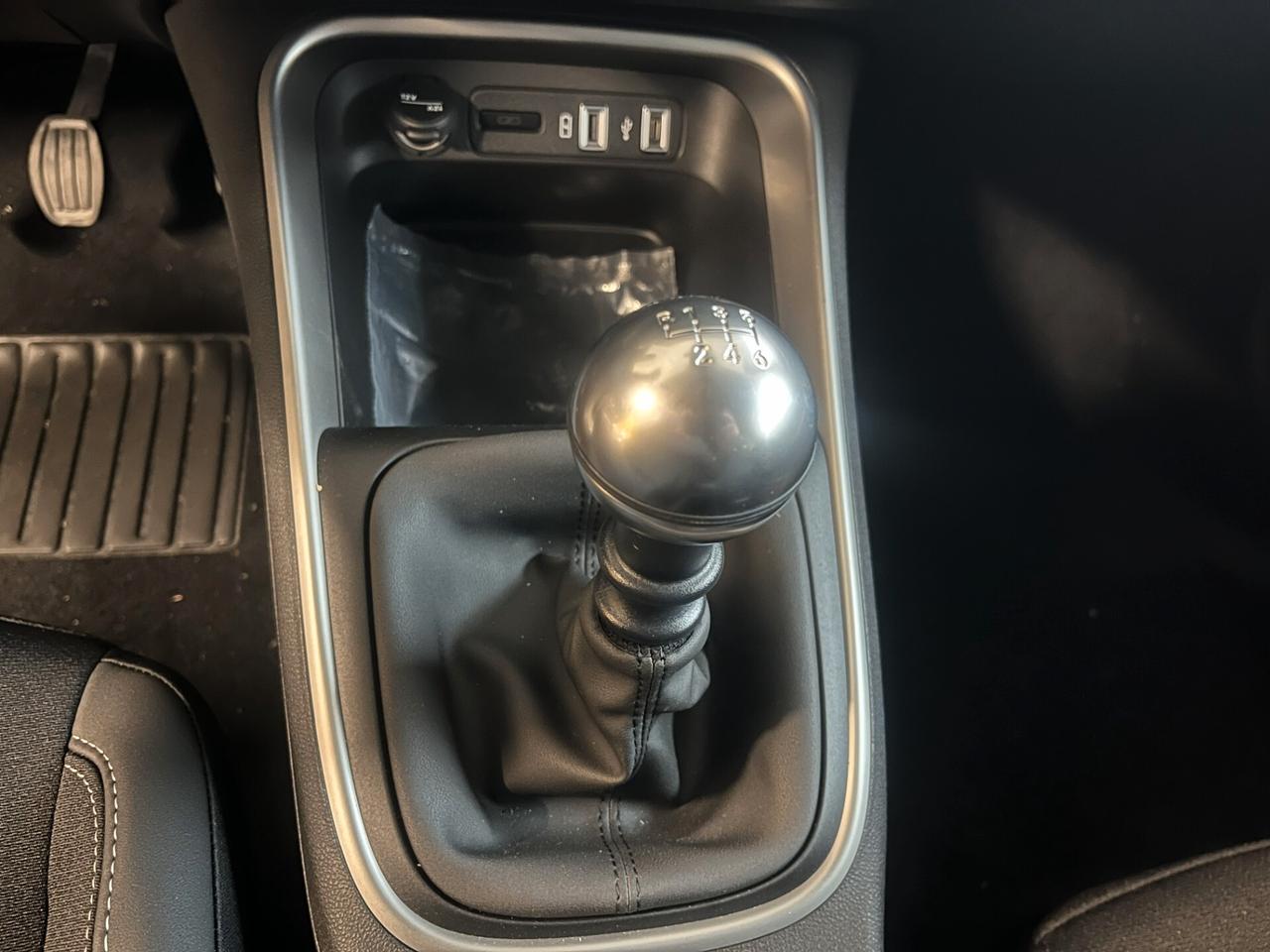 Jeep Avenger 1.2 Turbo 100 CV Summit