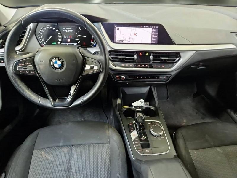 BMW 120 BUSINESS ADVANTAGE AUT. 5 PORTE BERLINA