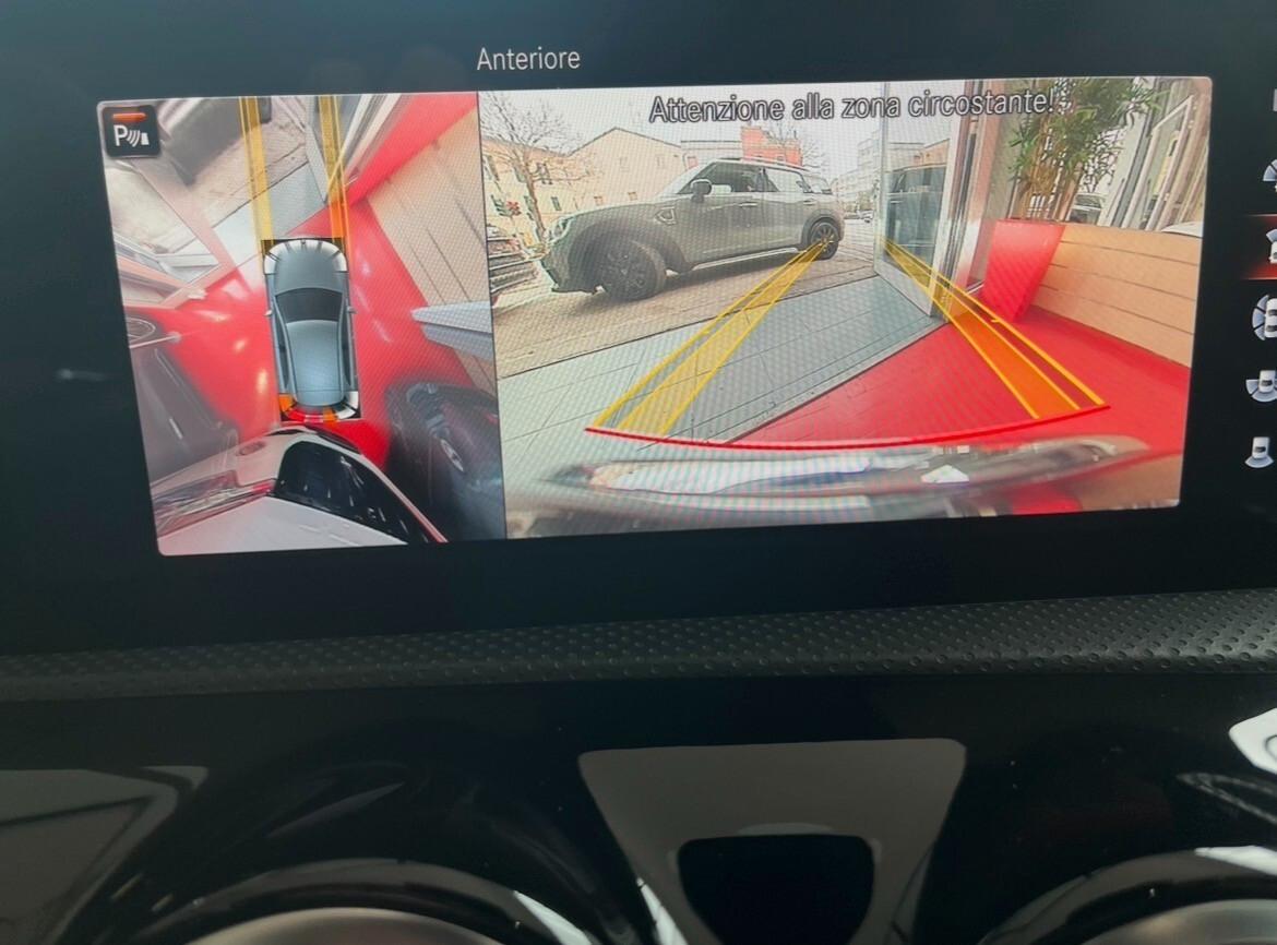 MERCEDES CLASSE A 1.6 TDI 116CV Sport Extra Cambio automatico Navi Cerchi AMG Pelle Alcantara allestimento AMG OK NEOPATENTATI