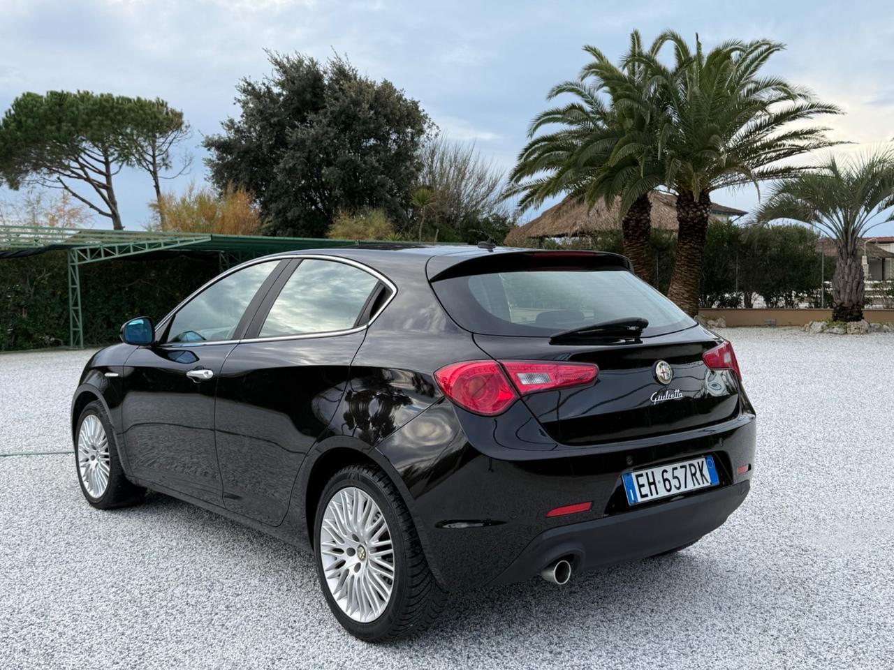 Alfa Romeo Giulietta 1.6 JTDm-2 105 CV Distinctive