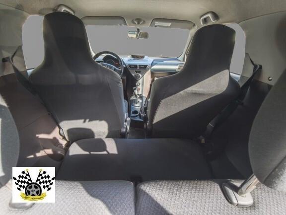 Toyota iQ 1.0