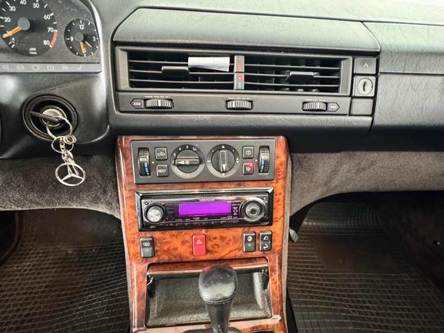 MERCEDES-BENZ SL 300 SL-24 ASI