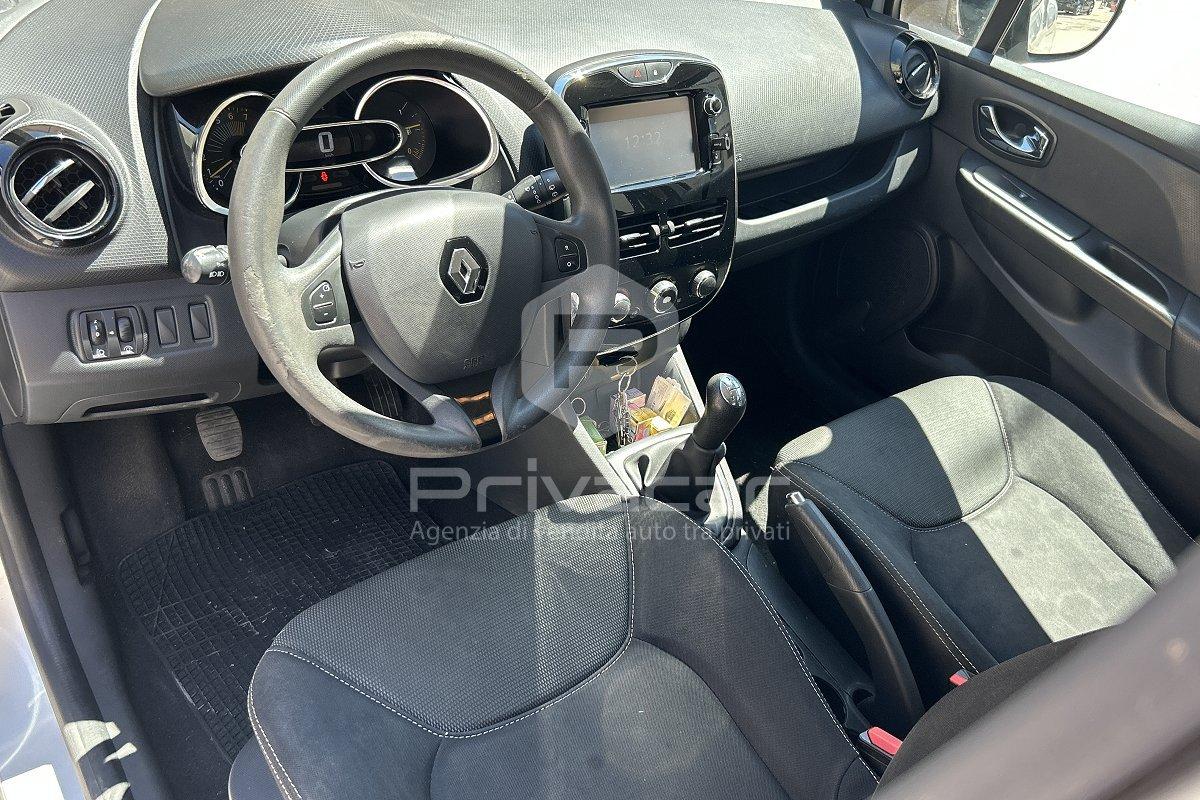 RENAULT Clio 1.2 75CV 5 porte Live