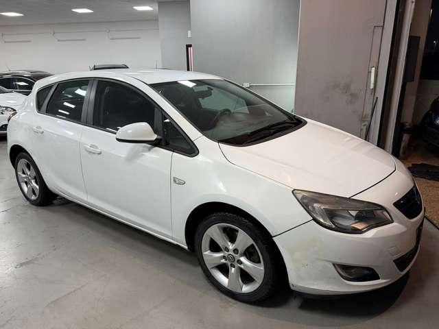 Opel Astra Astra IV 2010 5p 1.7 cdti Cosmo 110cv