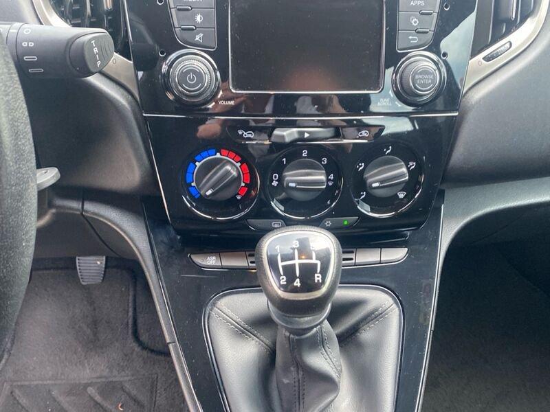 Lancia Ypsilon Ypsilon 1.2 Gold ecochic Gpl 69cv my19