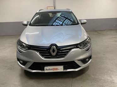 RENAULT Megane Mégane Sporter TCe 140 CV EDC FAP Intens