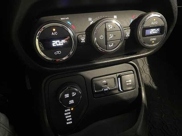 Jeep Renegade 2.0D Mjt 170CV Autom. 4WD Trailhawk