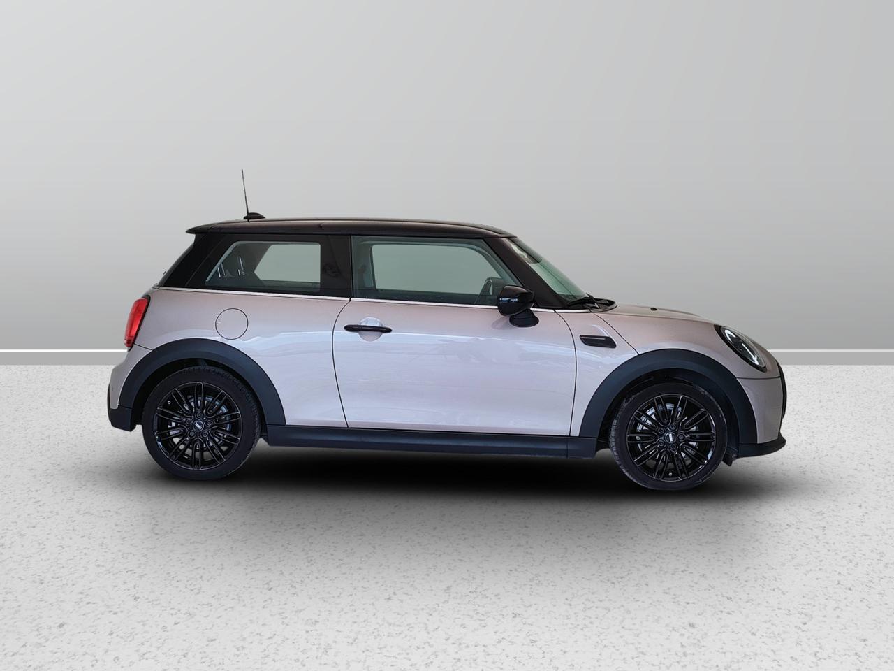 MINI Mini IV F56 2021 3p - Mini 3p 1.5 Cooper Classic auto