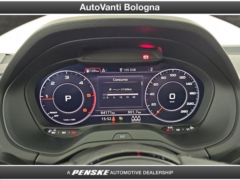 Audi Q2 Q2 30 2.0 tdi Identity Black s-tronic