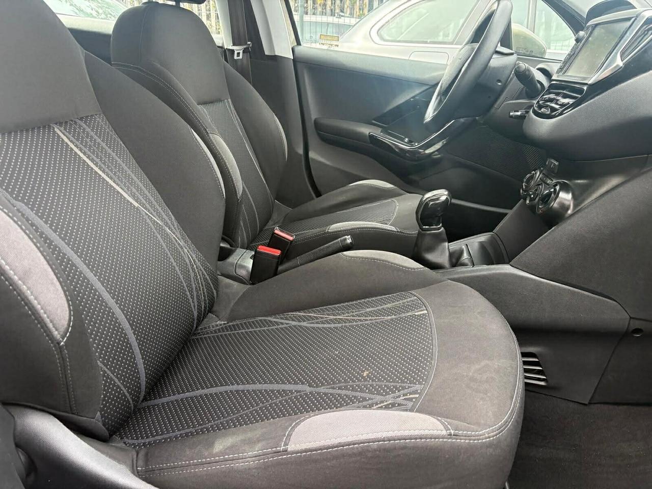 Peugeot 208 1.2 VTi 82 CV 5 porte Active