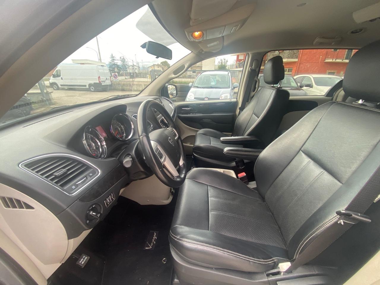 Lancia Voyager 2.8 Turbodiesel Silver 177 CV Auto