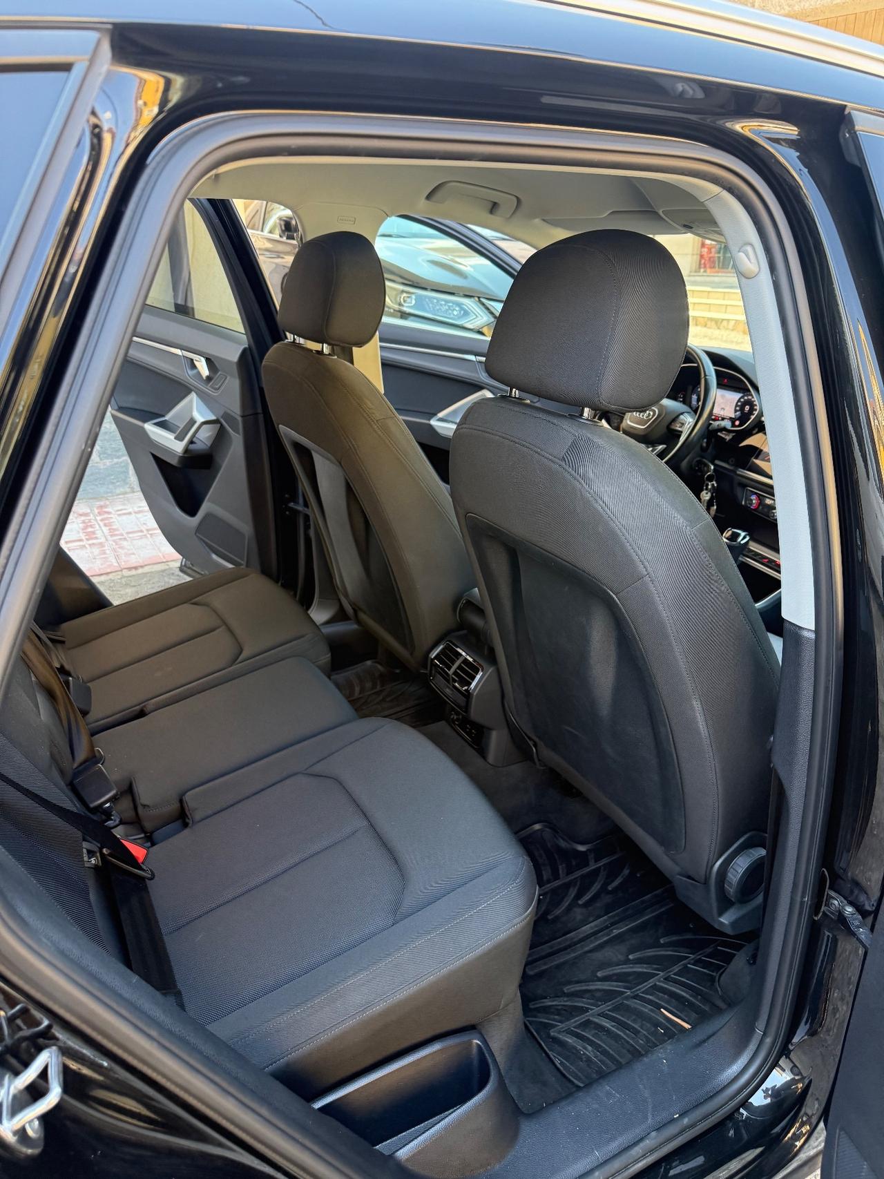 Audi Q3 35 TDI