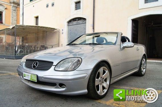 MERCEDES-BENZ CLA sse-SLK 200 Kompressor Evo