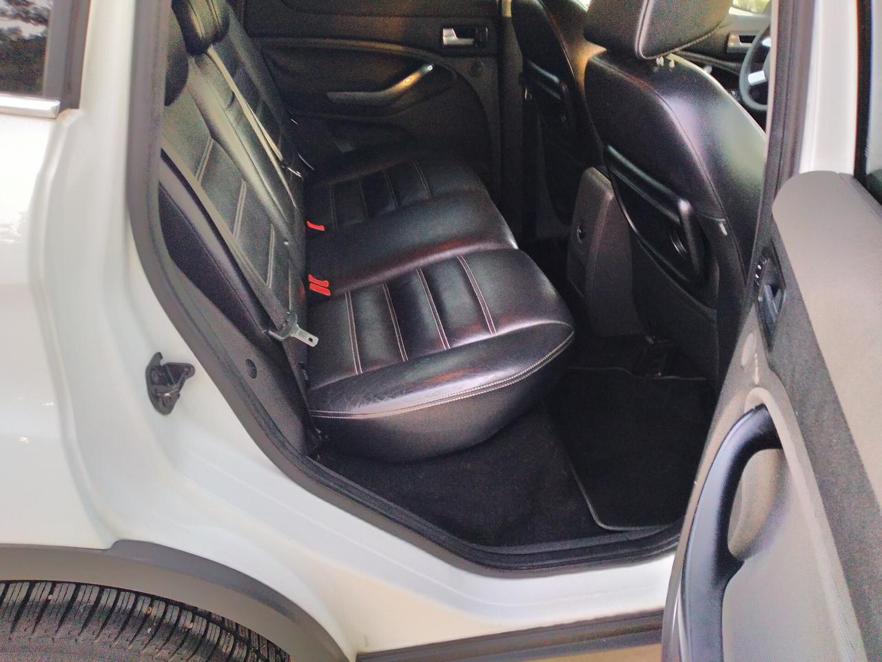 Ford Kuga 2.0 TDCi 163 CV 4WD Titanium DPF