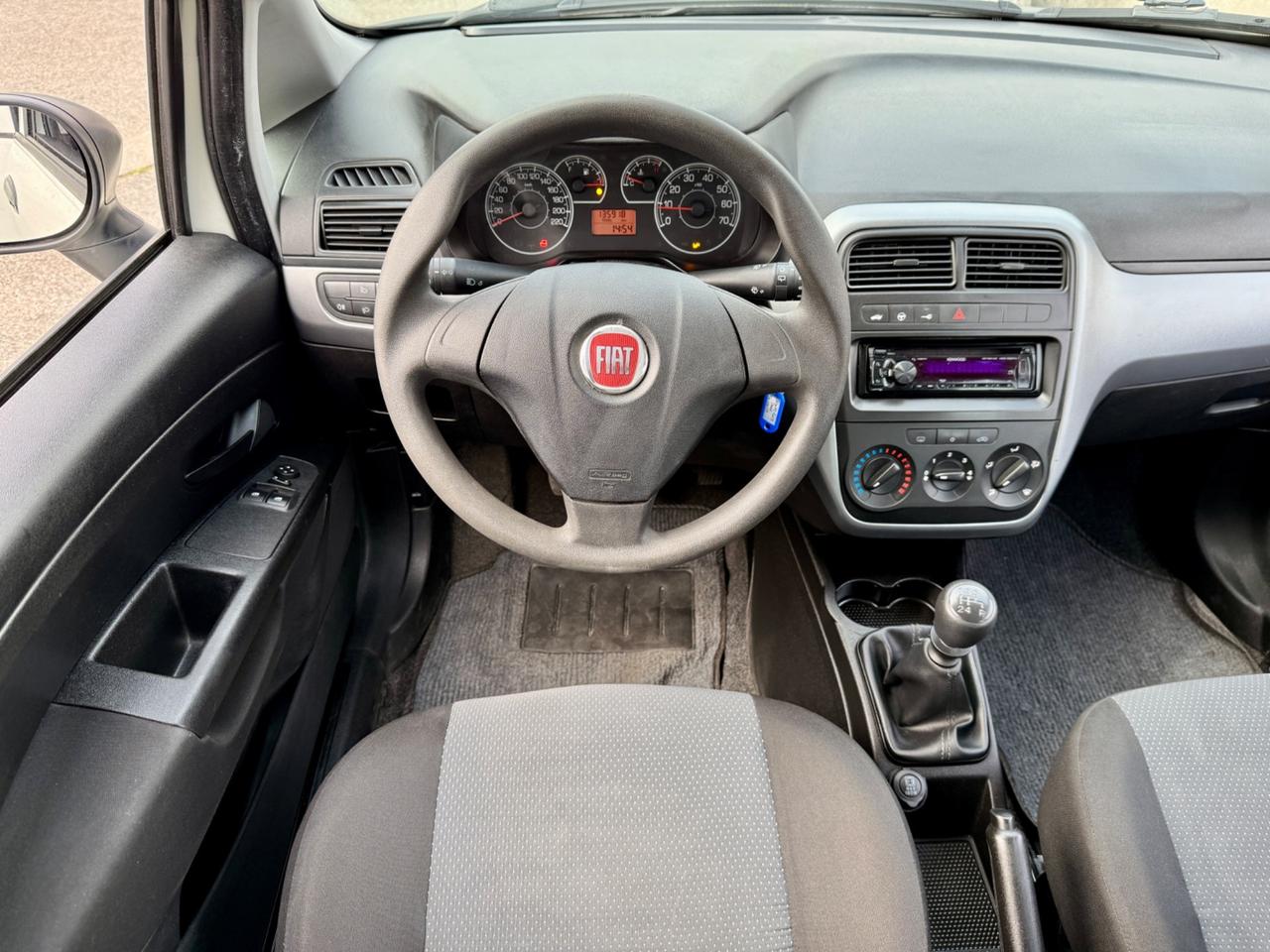 FIAT PUNTO EVO 1.2I 134.000 km PERFETTA