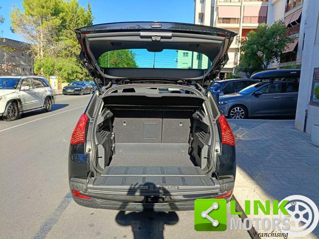 PEUGEOT 3008 1.6 HDi 110CV Tecno NEOPATENTATI