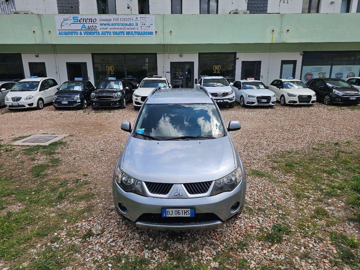 MITSUBISHI OUTLANDER 2.0 DIESEL 7 POSTI 4WD GARANZIA