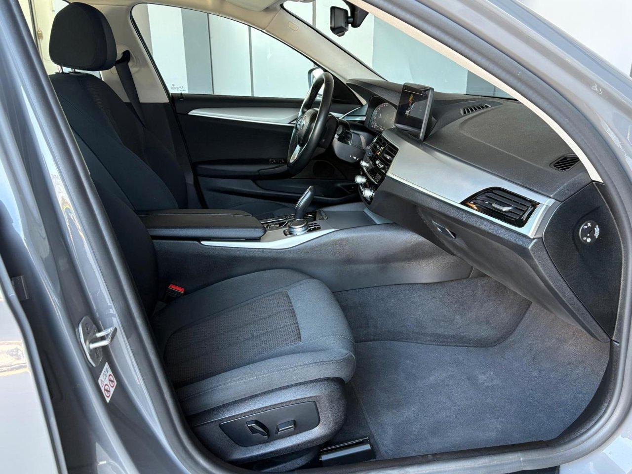 BMW 520 d Touring mhev 48V Business auto