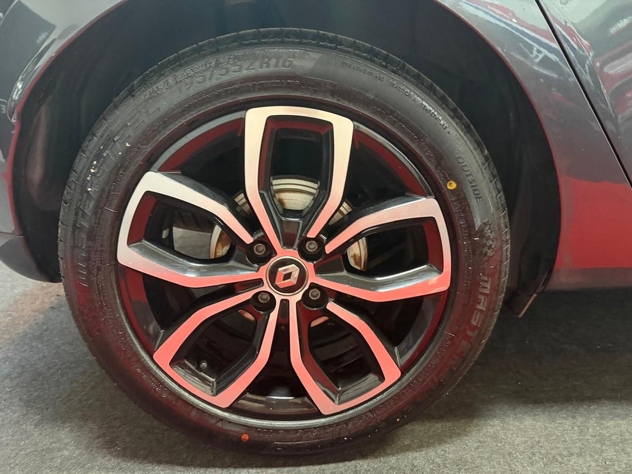 Renault Clio dCi 8V 75 CV Start&Stop 5 porte Energy Duel