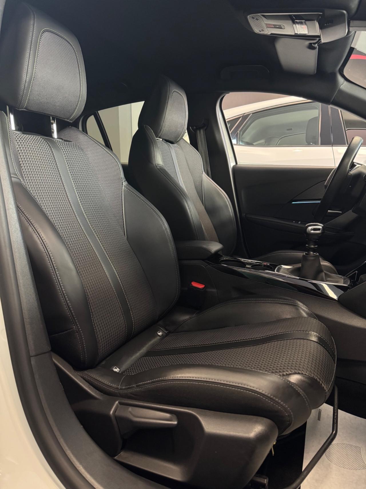 Peugeot 208 1.5 BlueHDi 100 Stop&Start GT Line