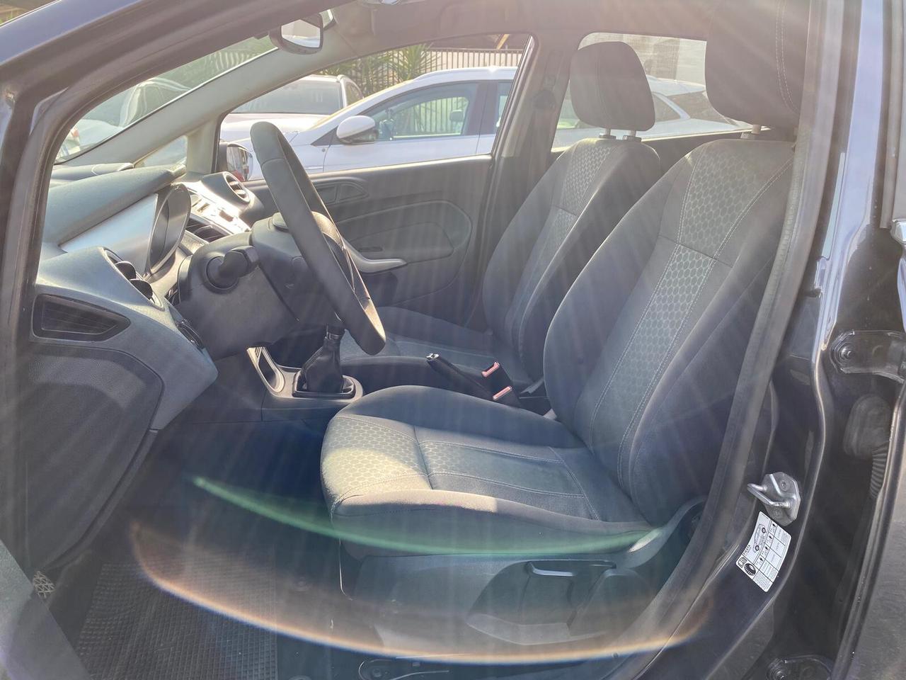 Ford Fiesta 1.4 TDCi 5p. Titanium