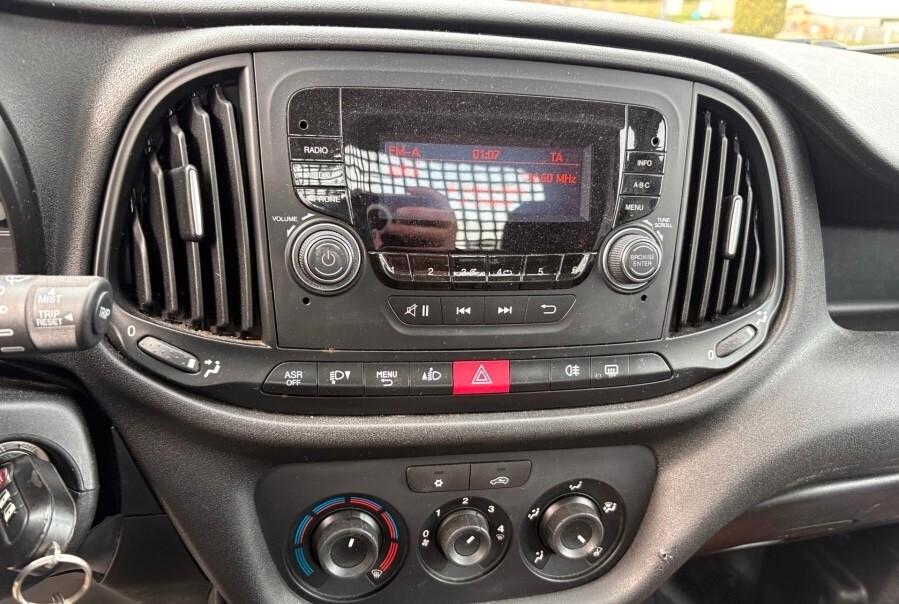 DOBLO 3 POSTI WORK UP CASSONATO CASSONE CLIMA OK NEOPATENTATI GRU 250 KG